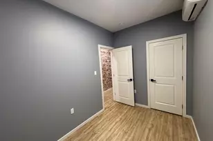 635 N 52nd St, Philadelphia, PA 19131 - Photo 6
