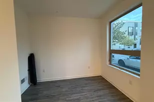 2018 Northbank Pl, Philadelphia, PA 19125 - Photo 4
