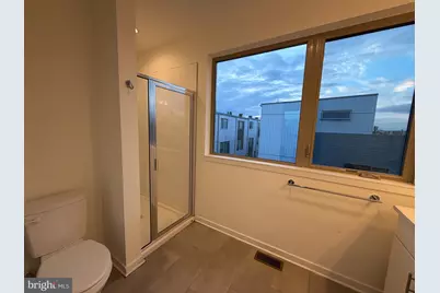 2018 Northbank Place, Philadelphia, PA 19125 - Photo 24