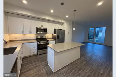 2018 Northbank Place, Philadelphia, PA 19125 - Photo 6
