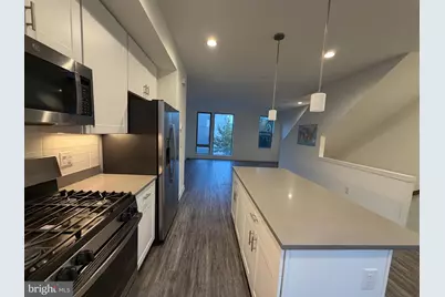2018 Northbank Place, Philadelphia, PA 19125 - Photo 8