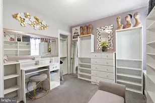7450 Beverly Rd, Philadelphia, PA 19138 - Photo 22