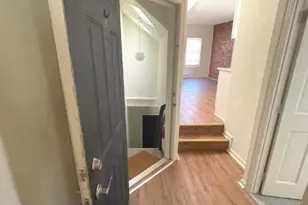 2534 Poplar St, Philadelphia, PA 19130 - Photo 2
