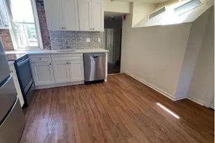 2534 Poplar St, Philadelphia, PA 19130 - Photo 4