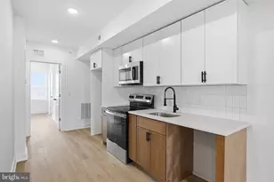 2216 N Franklin St, Philadelphia, PA 19133 - Photo 4