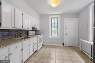 2341 Watkins St, Philadelphia, PA 19145 - Photo 10