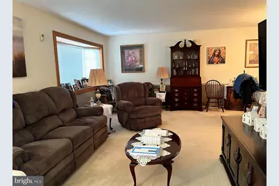 9730 Chapelcroft Street, Philadelphia, PA 19115 - Photo 4
