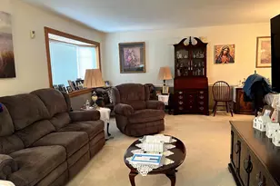 9730 Chapelcroft St, Philadelphia, PA 19115 - Photo 4