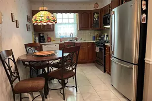 9730 Chapelcroft St, Philadelphia, PA 19115 - Photo 14