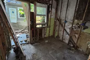 2137 S Gould St, Philadelphia, PA 19142 - Photo 6