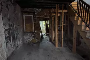 2137 S Gould St, Philadelphia, PA 19142 - Photo 4