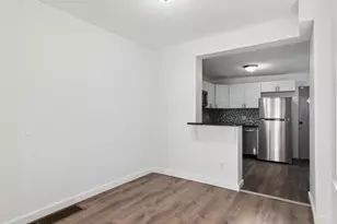 17 S 45th St, Philadelphia, PA 19104 - Photo 6