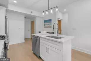 950 N 2nd St, Philadelphia, PA 19123 - Photo 4