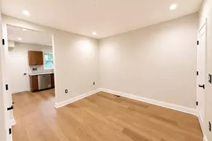 6534 N Lambert St, Philadelphia, PA 19138 - Photo 4