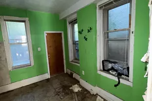 2540 N Gratz St, Philadelphia, PA 19132 - Photo 6