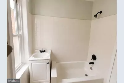 2336 Mountain Street, Philadelphia, PA 19145 - Photo 12
