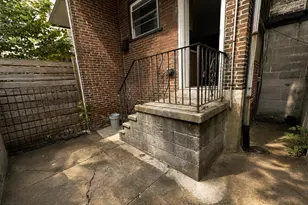 2336 Mountain St, Philadelphia, PA 19145 - Photo 14