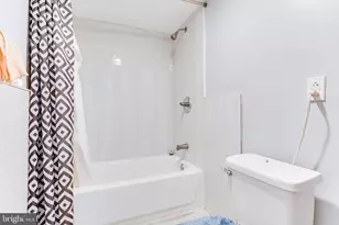 644 N 52nd St, Philadelphia, PA 19131 - Photo 22