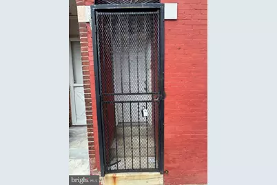 5821 Wakefield Street, Philadelphia, PA 19144 - Photo 16