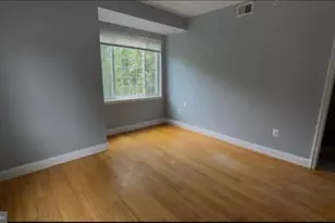 1023 Wallace St, Philadelphia, PA 19123 - Photo 32