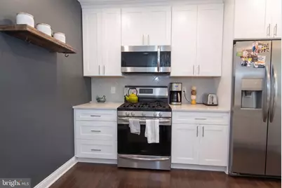 2019 Emily Street, Philadelphia, PA 19145 - Photo 8