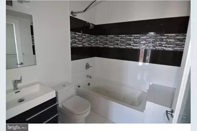 808 N 4th Street #2, Philadelphia, PA 19123 - Photo 10