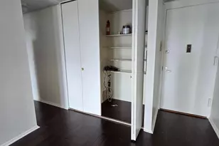 1326 Spruce St, Philadelphia, PA 19107 - Photo 14