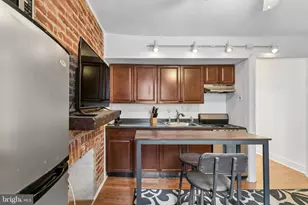 320 S Juniper St, Philadelphia, PA 19107 - Photo 34