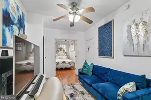 320 S Juniper St, Philadelphia, PA 19107 - Photo 6