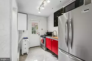 320 S Juniper St, Philadelphia, PA 19107 - Photo 14