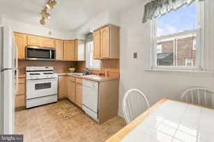 828 Brighton St, Philadelphia, PA 19111 - Photo 10