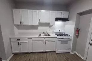 412 N Simpson St, Philadelphia, PA 19151 - Photo 10