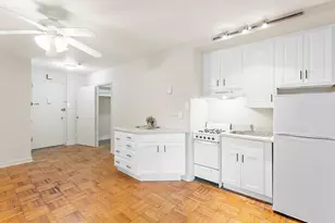 2601 Pennsylvania Ave, Philadelphia, PA 19130 - Photo 8