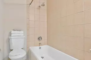 2601 Pennsylvania Ave, Philadelphia, PA 19130 - Photo 12