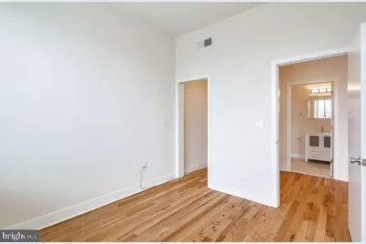 1430 South Street #UNIT 301, Philadelphia, PA 19146 - Photo 8
