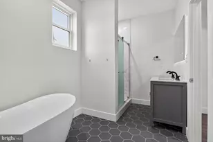 2407 W Seybert St, Philadelphia, PA 19121 - Photo 26