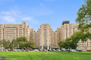 2601 Pennsylvania Ave, Philadelphia, PA 19130 - Photo 22