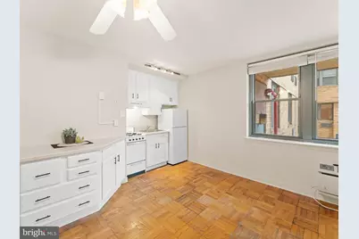 2601 Pennsylvania Avenue #127, Philadelphia, PA 19130 - Photo 8