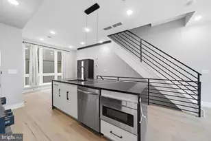 1816 E Moyamensing Ave, Philadelphia, PA 19148 - Photo 10