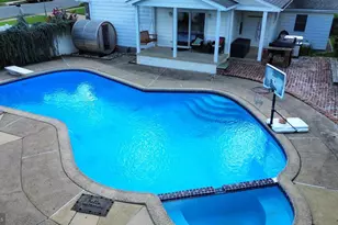 163 Laurie Ln, Philadelphia, PA 19115 - Photo 8