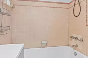 3314 Glenview St, Philadelphia, PA 19149 - Photo 16