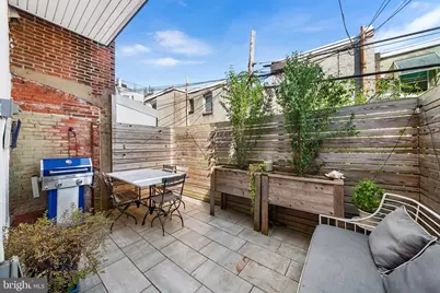 329 Tasker Street, Philadelphia, PA 19148 - Photo 18