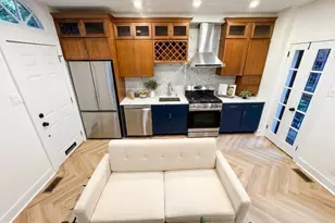 1629 Waverly St, Philadelphia, PA 19146 - Photo 10