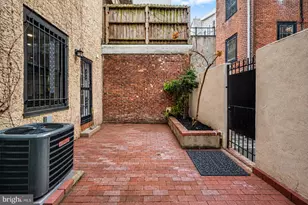 1629 Waverly St, Philadelphia, PA 19146 - Photo 30