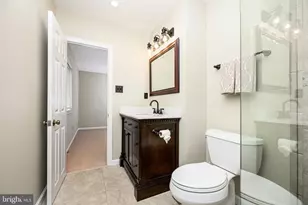 8321 Anderson St, Philadelphia, PA 19118 - Photo 24