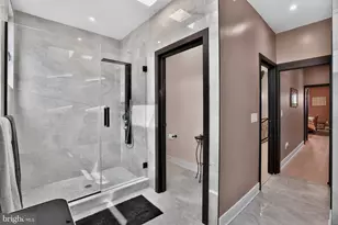 2545 Turner St, Philadelphia, PA 19121 - Photo 38