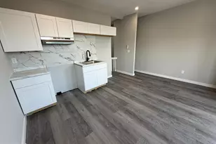 4817 N 11th St, Philadelphia, PA 19141 - Photo 8