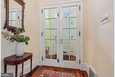 202 W Chestnut Hill Avenue, Philadelphia, PA 19118 - Photo 4