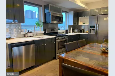 1701 South Street #9, Philadelphia, PA 19146 - Photo 2