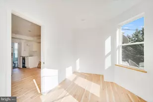 1617 Harrison St, Philadelphia, PA 19124 - Photo 4